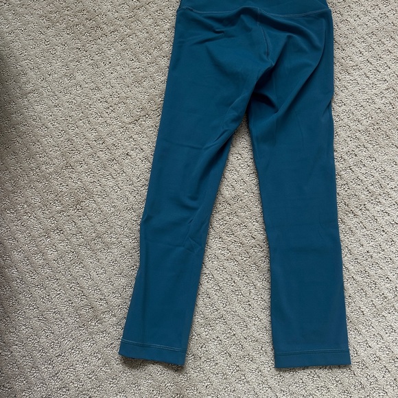 Lululemon Wunder Under High Rise 21” Luxtreme leggings - Picture 3 of 4